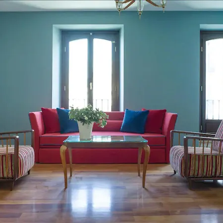 Italian Residencies - Valpetrosa 10
